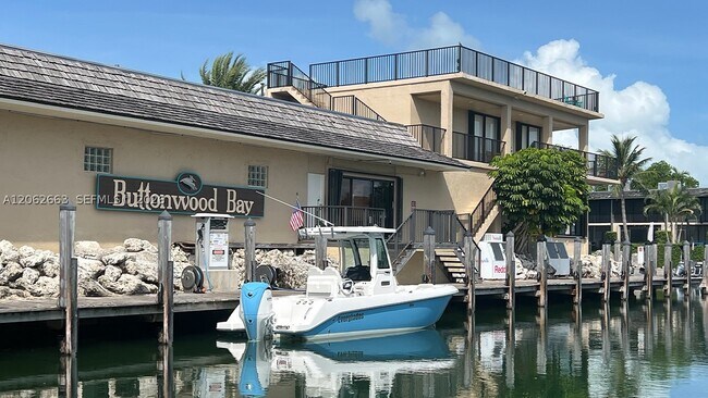 Building Photo - 96000 Overseas Hwy