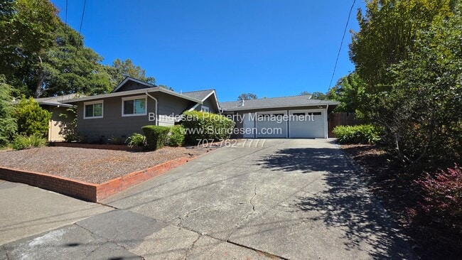 OPEN HOUSE: Monday, August 4th from 4:30 ... - OPEN HOUSE:  Monday, August 4th from 4:30 ...
