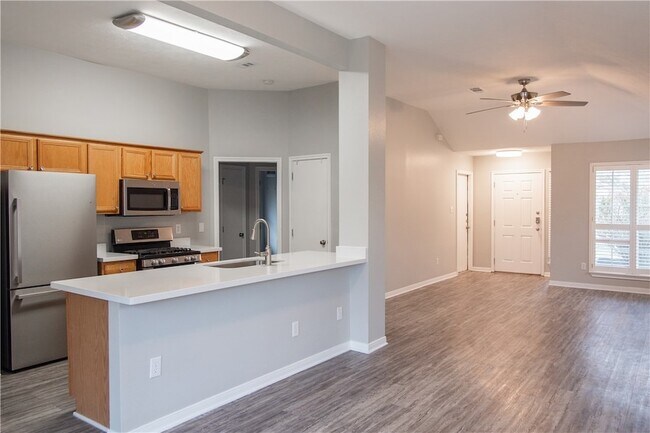 Building Photo - 3739 Marielene Cir