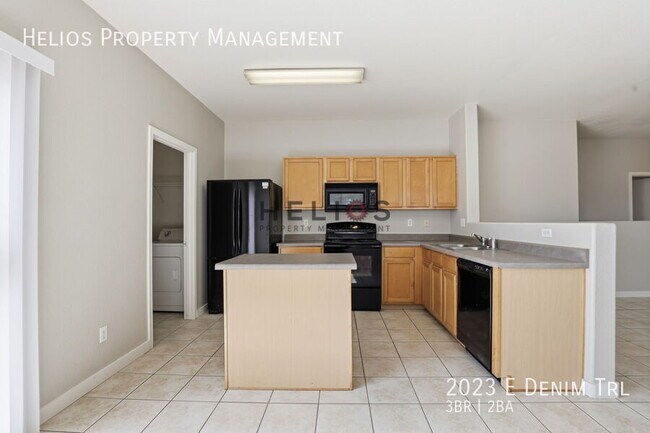 Building Photo - 2023 E Denim Trail