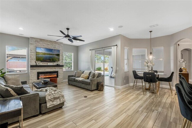 Building Photo - 13333 Zori Ln