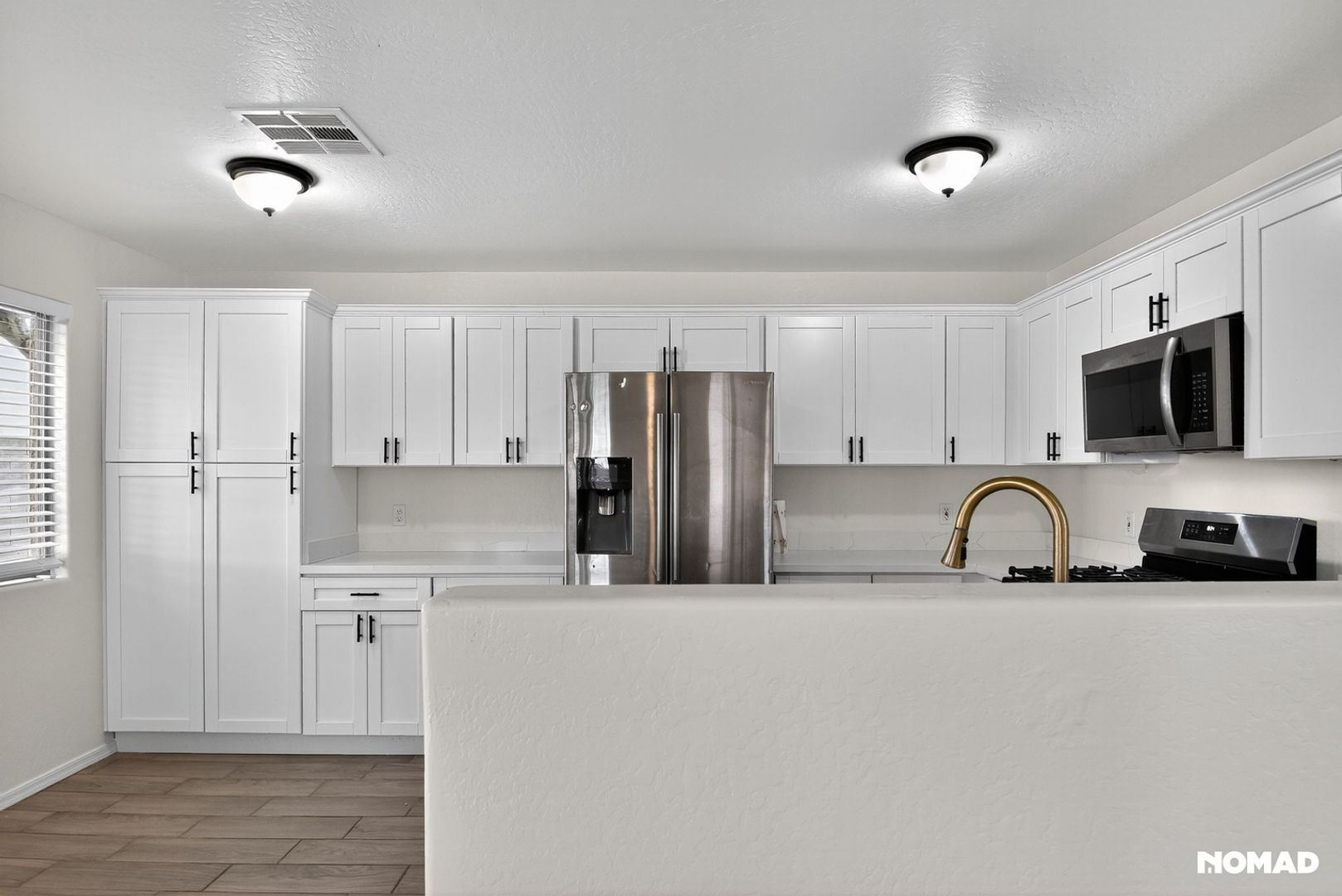 Building Photo - 7118 N 77th Dr