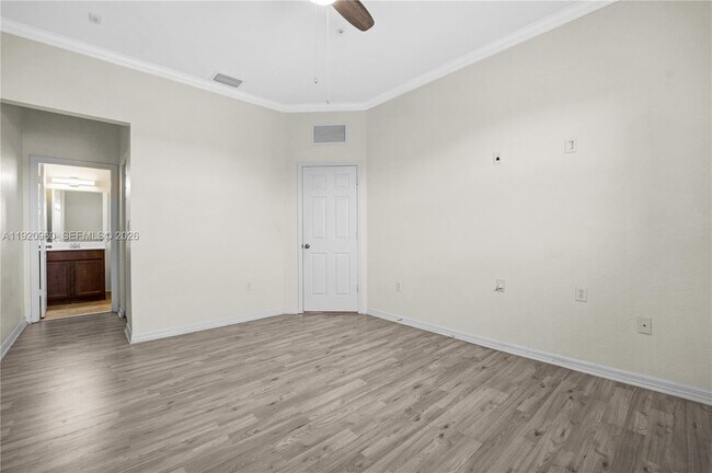 Building Photo - 10870 NW 88th Terrace