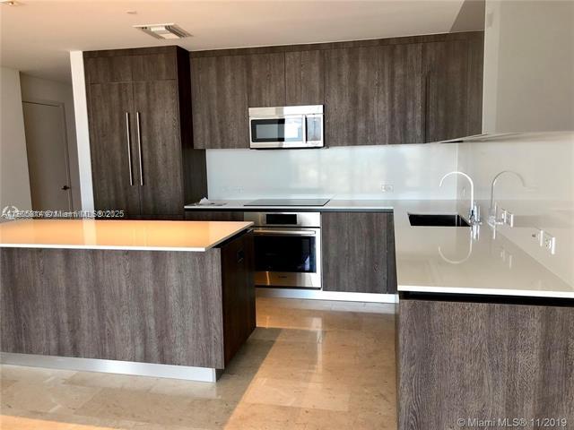 Building Photo - 88 SW 7th St