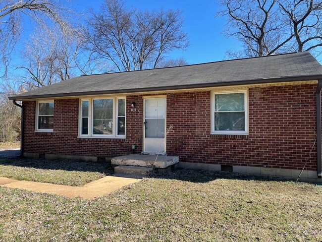 Primary Photo - 3912 Tucker Rd