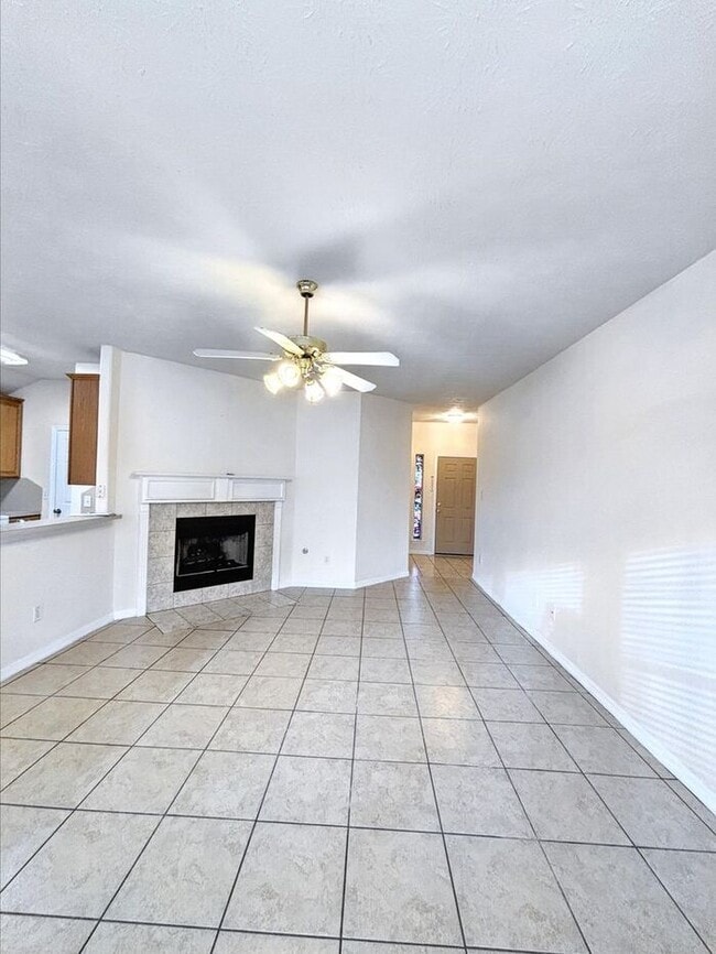 Building Photo - 4710 Kiowa Cir