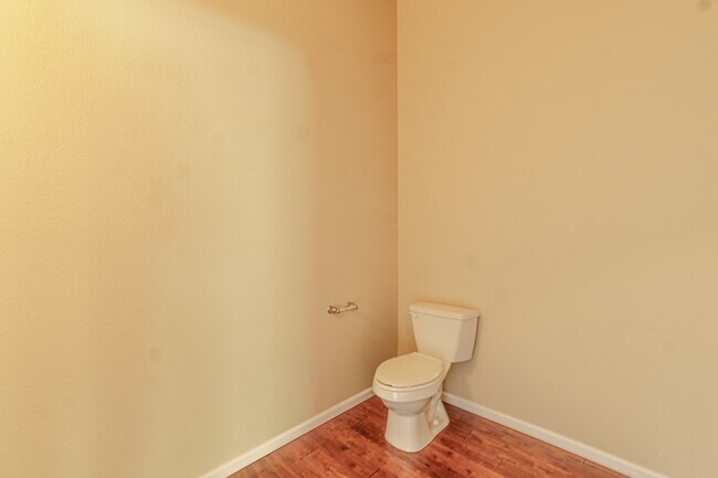 Building Photo - 5604 Saint Patrick View