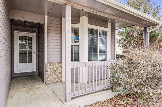 Building Photo - 740 Stargate Dr
