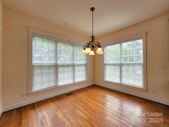 Building Photo - 2701 White Pines Court