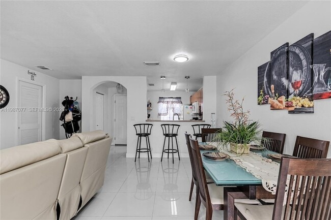 Building Photo - 26309 SW 136th Pl