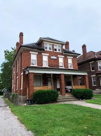 Building Photo - 293-295 E. 14th Avenue