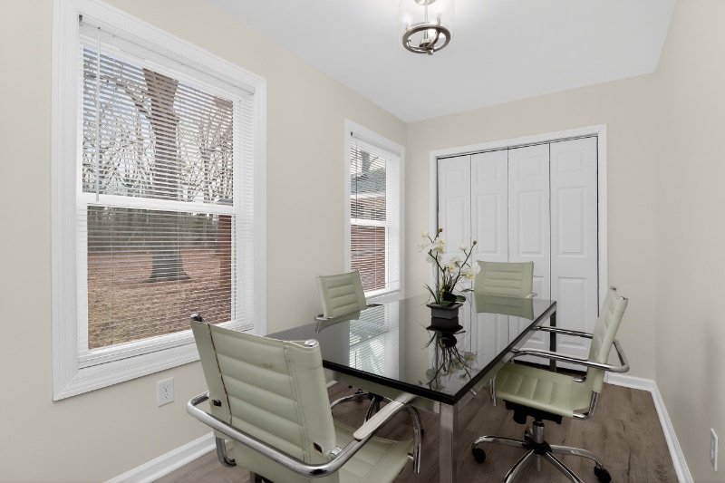 Building Photo - 8025 Wilson Woods Dr