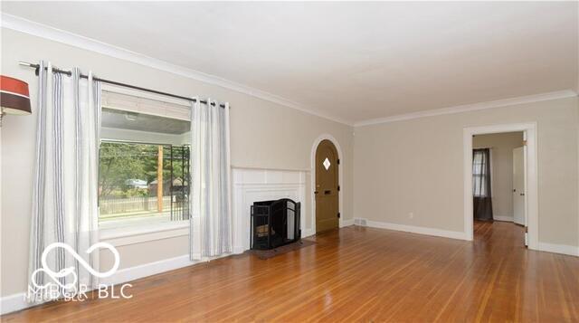 Building Photo - 627 E 54th St