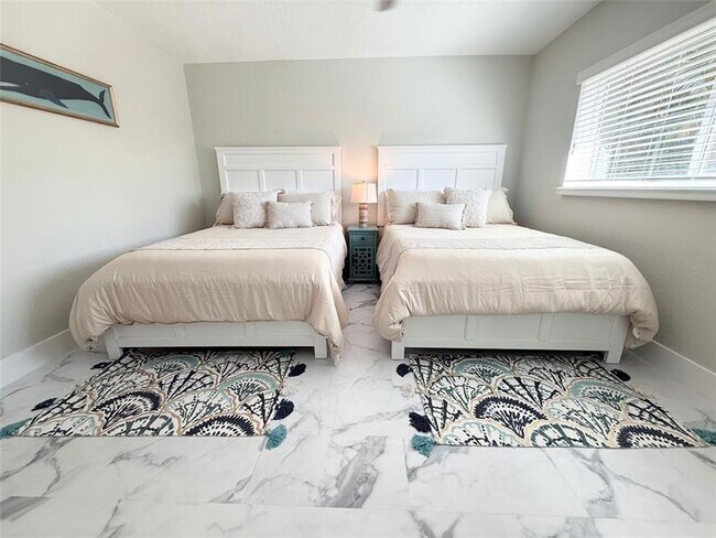 Building Photo - 1820 Bel Air Ave