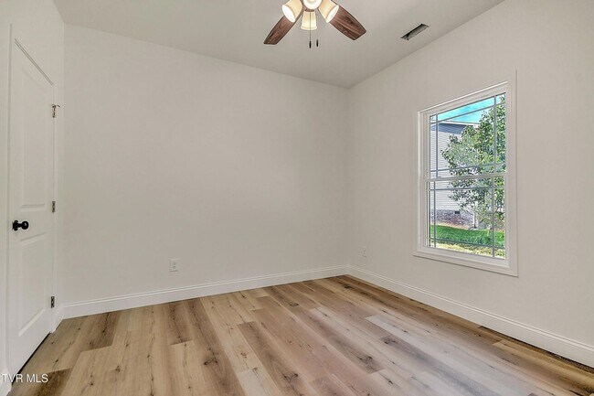 Building Photo - 703 Swadley Rd