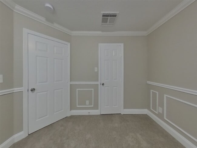 Building Photo - 32331 Hunter Park Ct