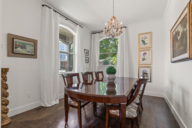 Building Photo - 3655 N Willowbar Ln