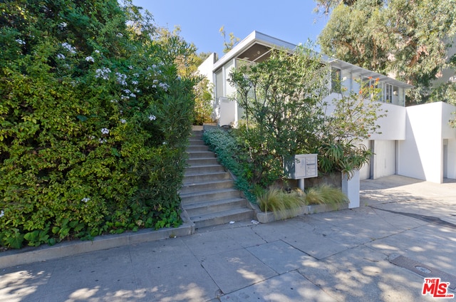 Building Photo - 11007 Strathmore Dr