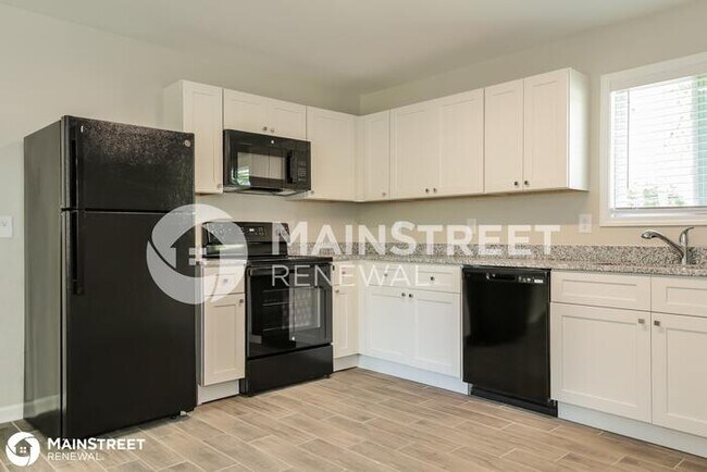 Building Photo - 5208 Butterfield Dr, Winston-Salem, NC 27105