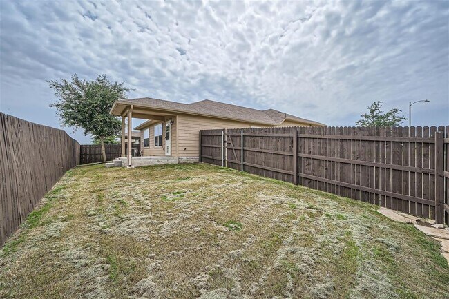 Building Photo - 13831 Geelong Dr