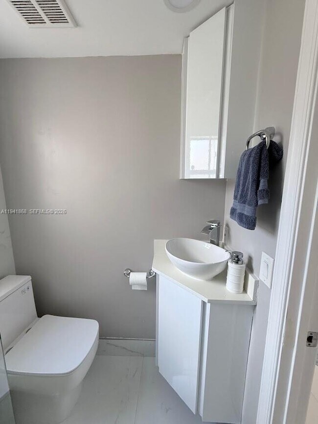 Building Photo - 119 SW 168th Terrace