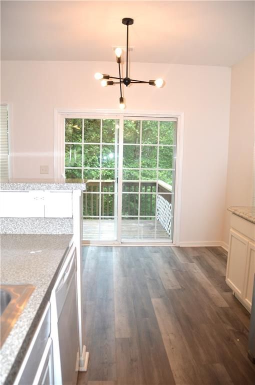 Building Photo - 3072 Cedar Glade Ln NE