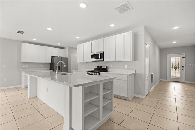 Building Photo - Davenport Charmer