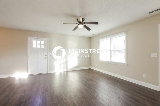 Building Photo - 3 Bedroom Pet-Friendly Home in MONROE, NC ...