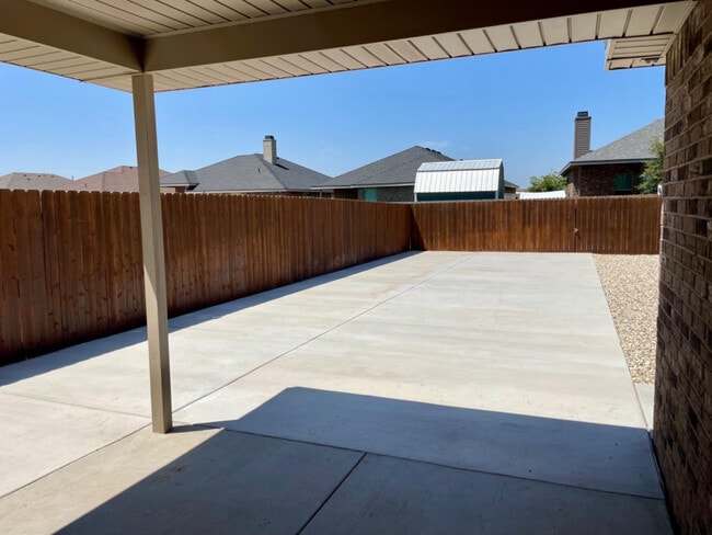 Building Photo - 7510 102nd St