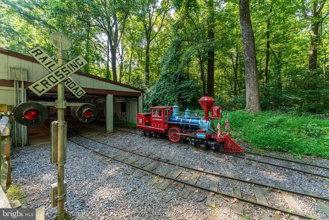 Building Photo - 10108 Donegal Ct