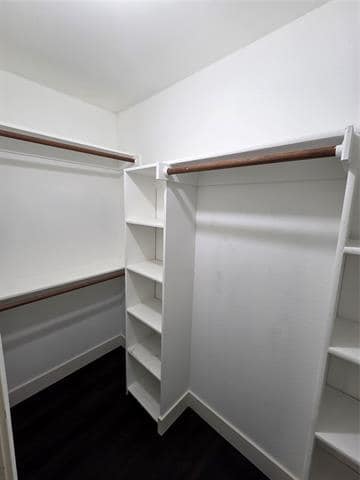 Building Photo - 917 Grasswood Dr