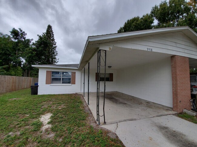 Building Photo - 3916 25th St W