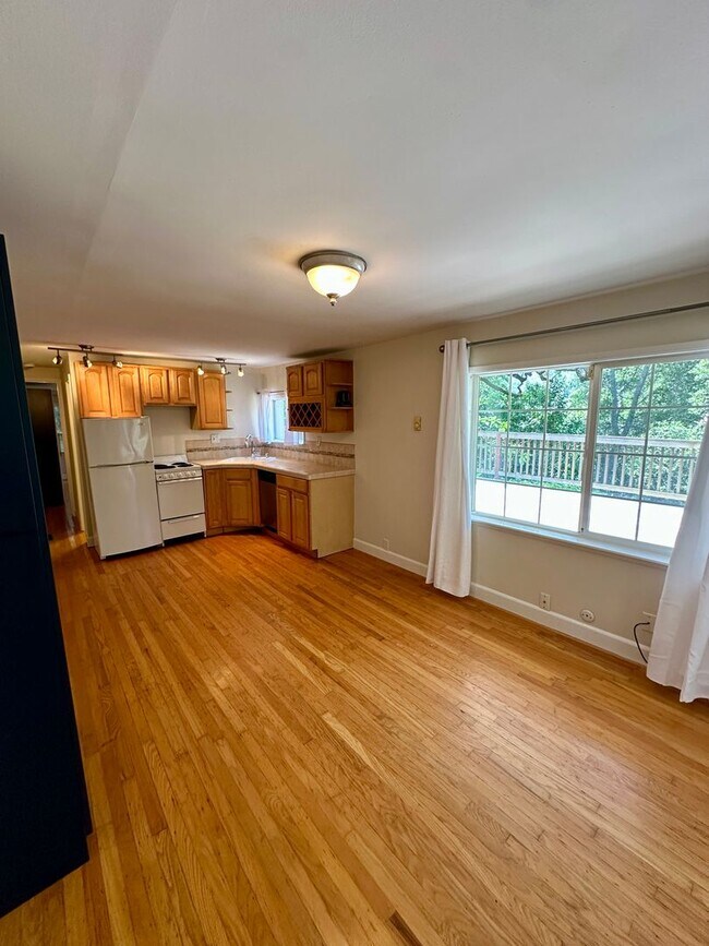 Building Photo - 49 Los Gatos Blvd