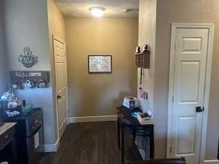 Building Photo - 623 Foxglove Ln