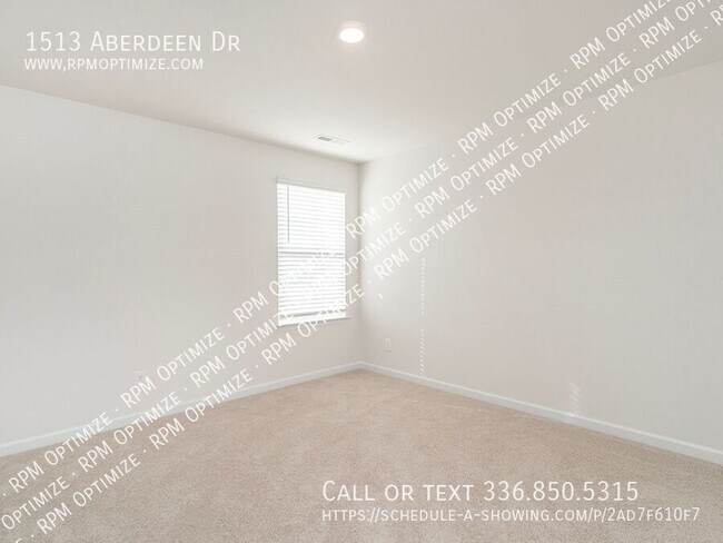 Building Photo - 1513 Aberdeen Dr