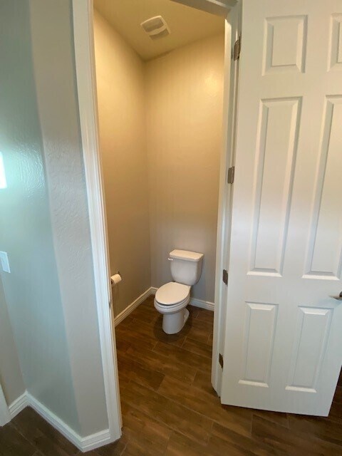 Building Photo - 10245 W Pinnacle Vista Dr