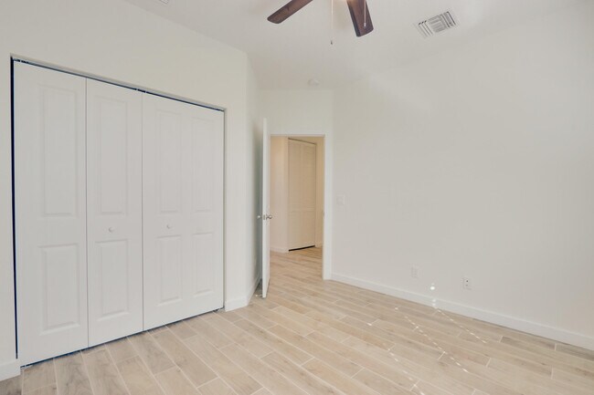 Building Photo - 101 Osprey Cir