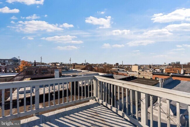 Building Photo - 431 S Robinson St