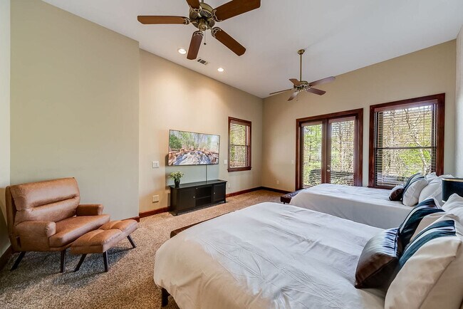 Building Photo - 357 Wilfar Strasse