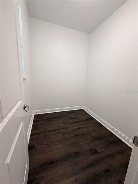 Building Photo - 11737 Verrazano Dr