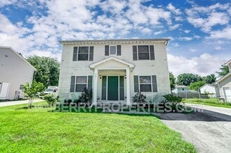 Building Photo - 3571 Turret Green Dr