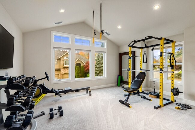 Building Photo - STUNNING Home in coveted Sterling Woods, S...