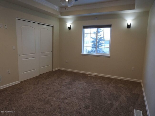 Building Photo - 780 S Pk Pl