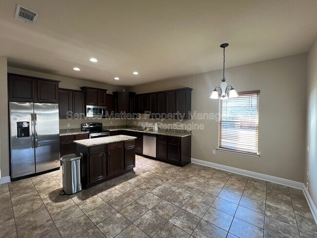 Building Photo - 5951 Palermo Dr