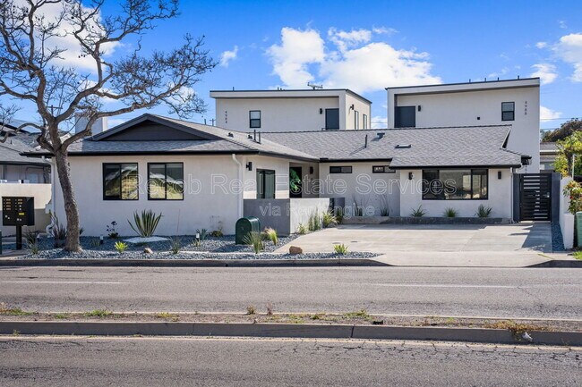 Building Photo - 4970 Genesee Ave