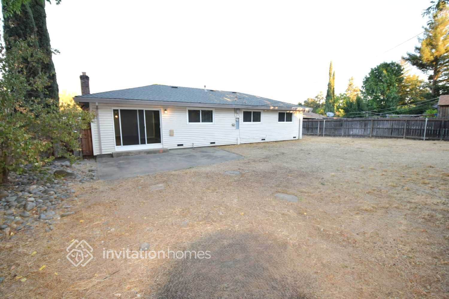 Building Photo - 5512 Chauncey Way