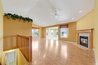 Building Photo - 8928 Goshawk Ln