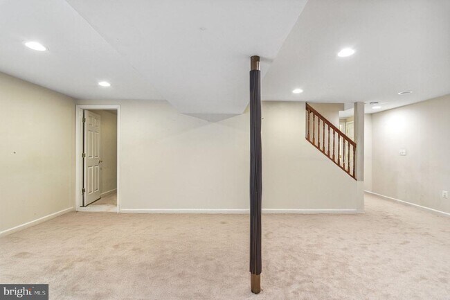 Building Photo - 8916 Arley Dr