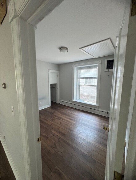 Building Photo - 311 N Ingalls St