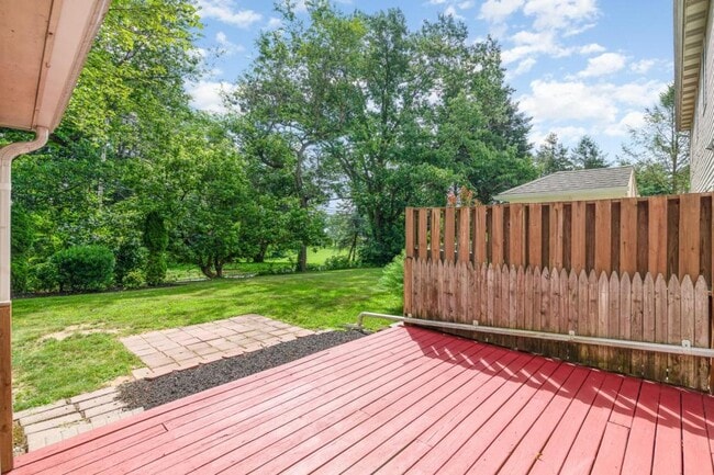 Building Photo - 614 Park Ridge Dr